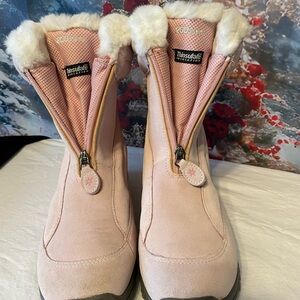3M Thinsulate Pink Winter Boots with White Fur